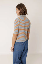 Load image into Gallery viewer, CHAQUETA PUNTO RAYAS
