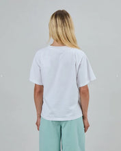 Load image into Gallery viewer, Camiseta Chiringuito Embroidery Oversize Blanca
