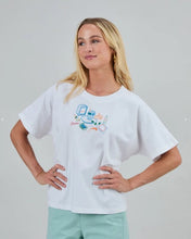 Load image into Gallery viewer, Camiseta Chiringuito Embroidery Oversize Blanca
