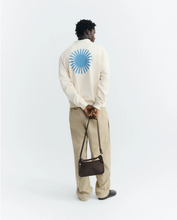 Load image into Gallery viewer, Sudadera Sol Contrast Pannacota Leon
