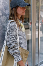 Load image into Gallery viewer, VESTIDO CORTO OVERSIZE
