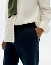Cargar imagen en el visor de la galería, Pantalón recto Travel - Navy
