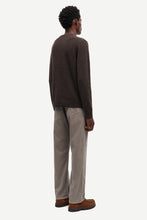 Cargar imagen en el visor de la galería, ISAK KNIT SWEATER
