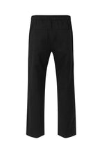 Cargar imagen en el visor de la galería, JABARI TROUSERS BLACK
