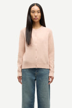 Cargar imagen en el visor de la galería, Nor Short Cardigan - CAMEO ROSE

