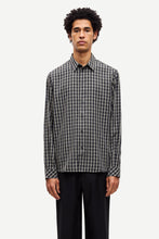 Cargar imagen en el visor de la galería, SARYAN X SHIRT
