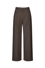Cargar imagen en el visor de la galería, SAAGNETA TROUSERS - BLACK COFFEE
