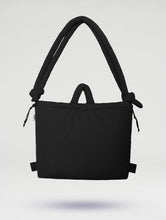 Cargar imagen en el visor de la galería, Bolsa blanda Ona grande: Salvia

