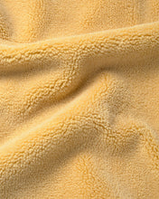 Load image into Gallery viewer, Chaleco borreguito amarillo Craig
