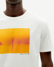 Load image into Gallery viewer, Rousteau T-SHIRT
