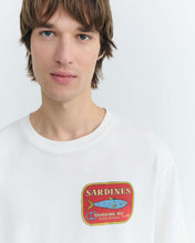 Load image into Gallery viewer, Camiseta sardines Aaron
