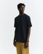 Load image into Gallery viewer, Camiseta Mediterranean Sunrise Navy Zach

