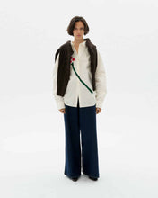 Load image into Gallery viewer, Blusa popelin flower Juana
