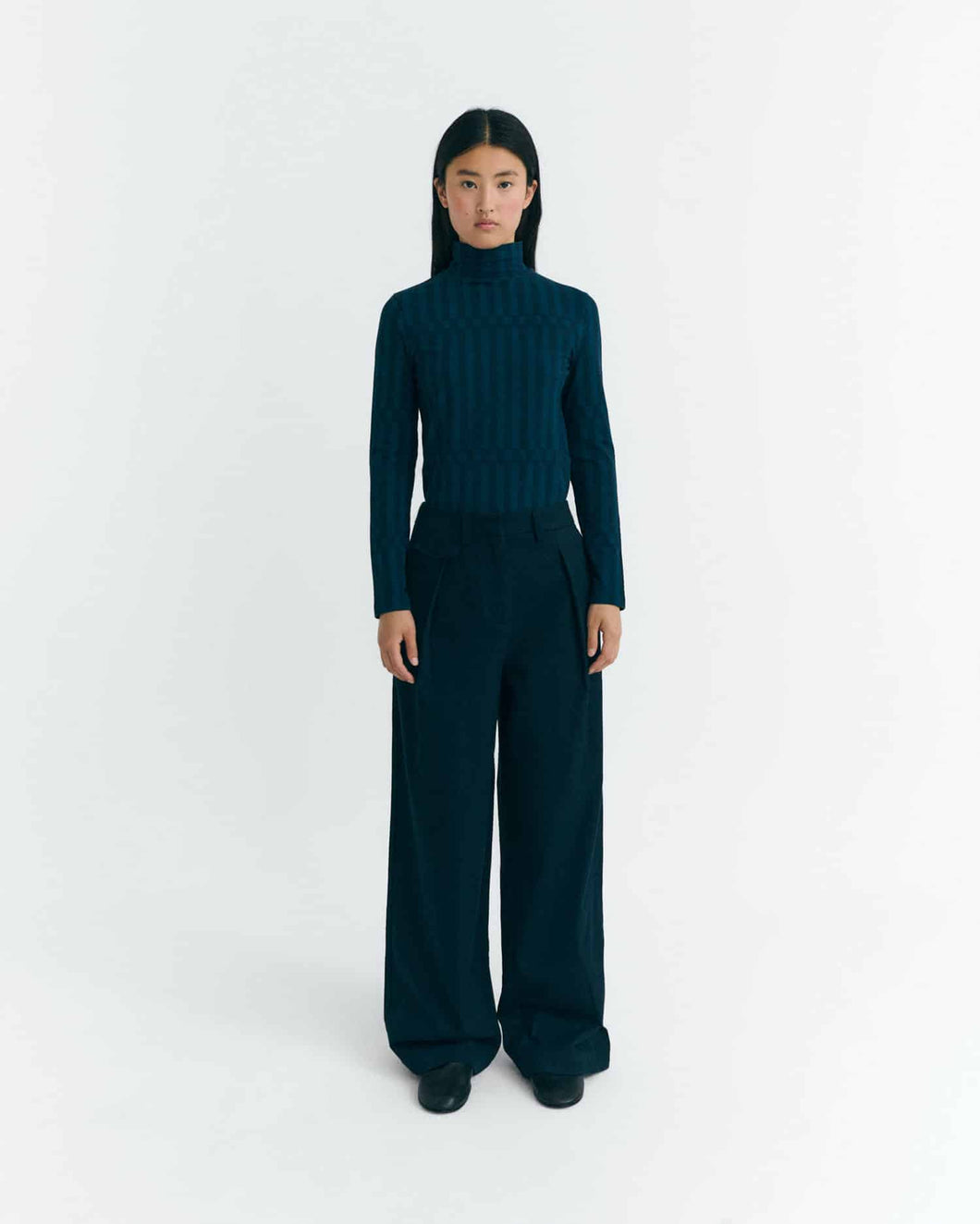 Pantalón wide leg tiro bajo navy Pat