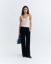 Load image into Gallery viewer, Pantalón tiro alto negro Karina
