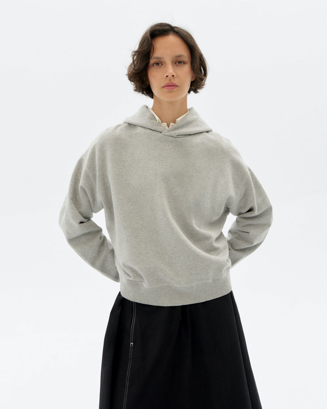 Hoodie gris retro sol rosa espalda Valeria