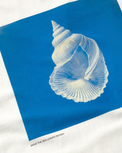 Load image into Gallery viewer, Camiseta oversize sea treasure Lena
