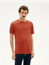 Load image into Gallery viewer, Clay Red Hemp T-SHIRT
