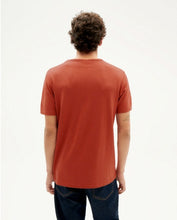 Load image into Gallery viewer, Clay Red Hemp T-SHIRT
