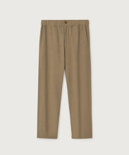 Load image into Gallery viewer, Camel Light Travel Pants - lacontra
